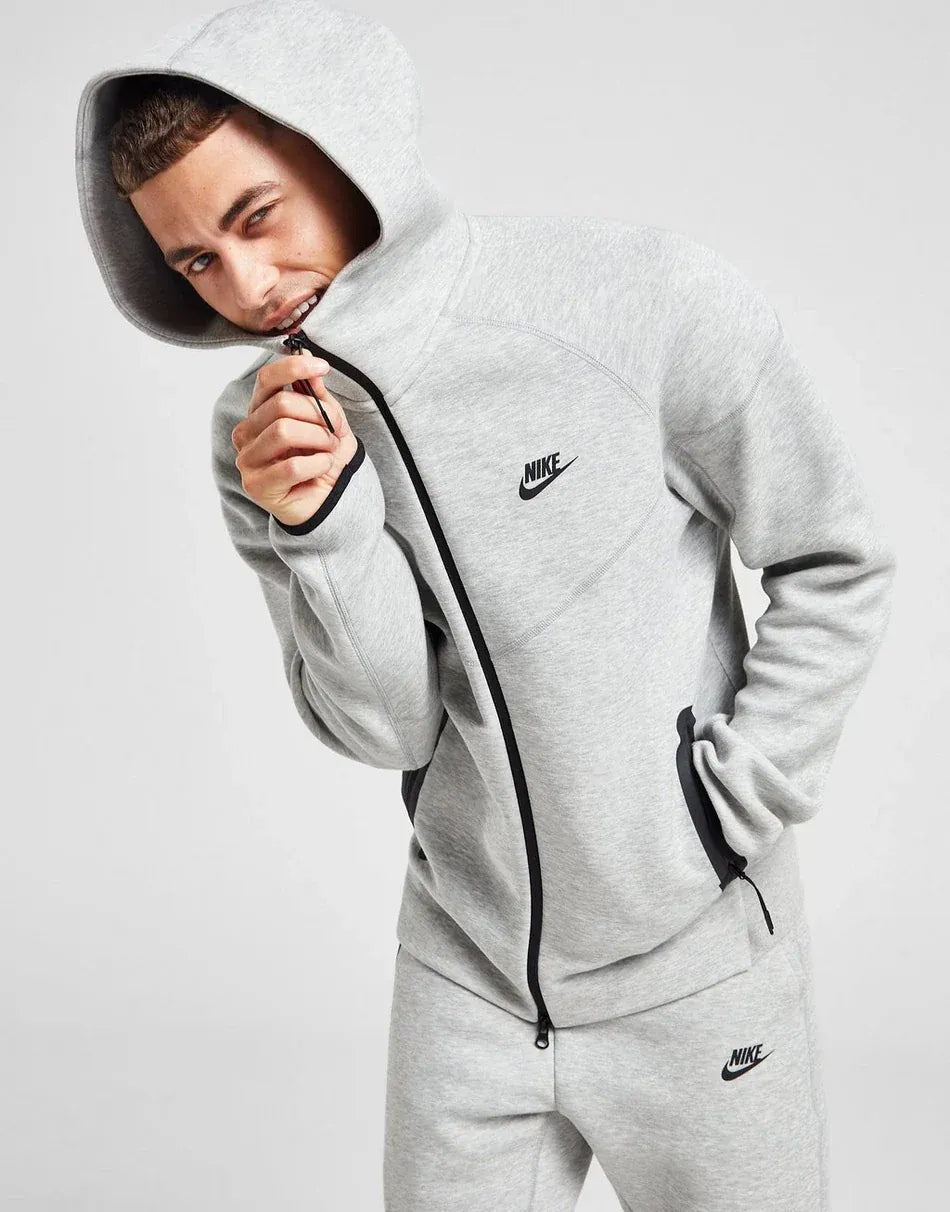 ENSEMBLE NIKE TECH