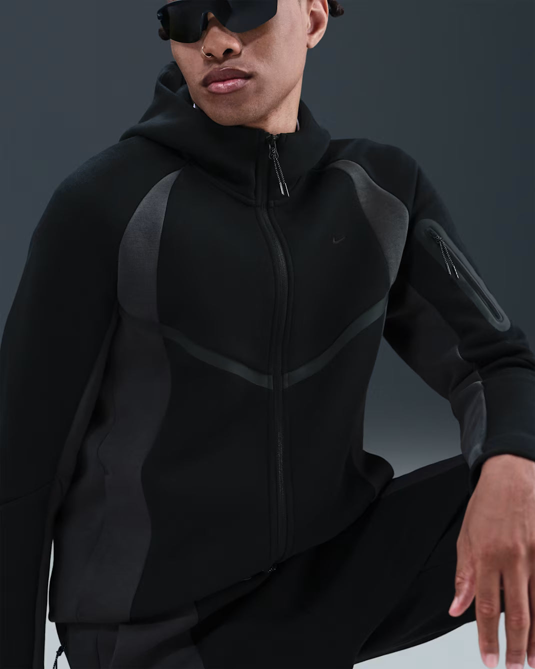 ENSEMBLE NIKE TECH FLEECE 2026